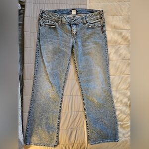 Silver Jeans Classic Blue StraightLeg Denim Size 31